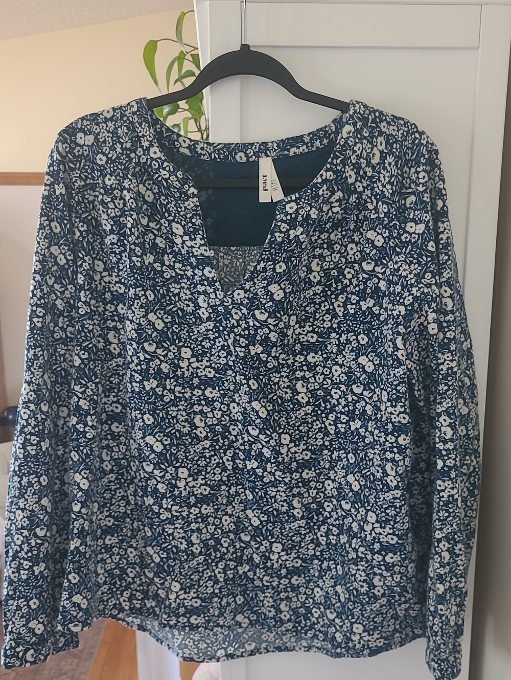 Pact Navy and White Floral Long-Sleeve Top